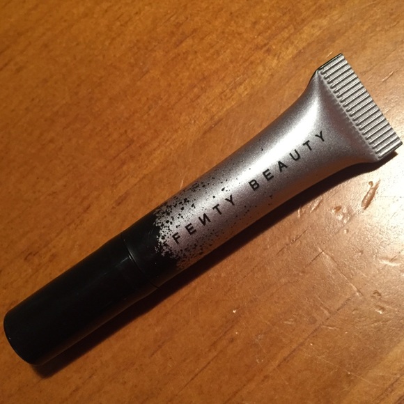 Fenty Beauty Full Frontal Mascara - Picture 3 of 11